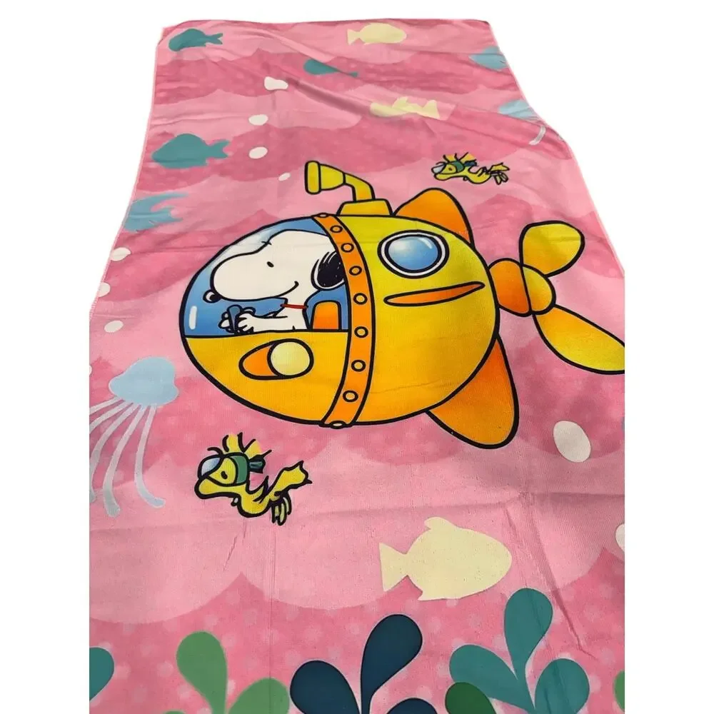 Snoopy in a submarine beach towel